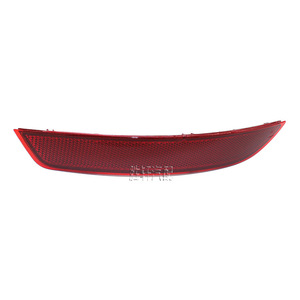 Luz Trasera para Volkswagen Sagitar, Forma Plana Roja, 2012-2014, Tira Decorativa Reflectante LED - Product Image 2