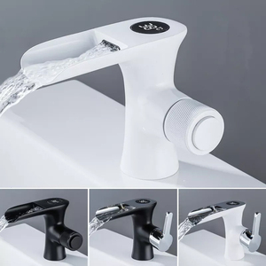 Robinet de salle de bain moderne à cascade thermostatique, monocommande, monotrou, en cuivre à faible teneur en plomb et <span class=keywords><strong>PPA</strong></span>, avec affichage numérique noir de la température - Product Image 3