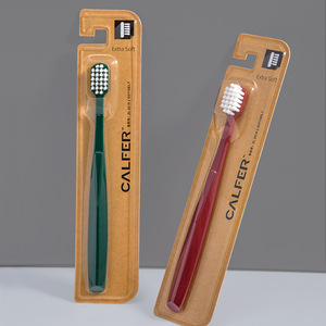 Cepillo de dientes Calf con cerdas extra suaves, herramienta de limpieza manual para adultos - Product Image 1