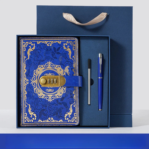 Set Regalo Vintage con Taccuino A5 con Lucchetto, <span class=keywords><strong>Penna</strong></span> e Ricarica, Raffinato ed Elegante - Product Image 3