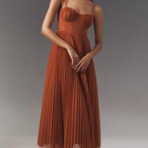 Vestido midi plisado de tul con corsé, corte acampanado, bordado de encaje, decorado con piel sintética, para verano, con frente natural - Product Image 1