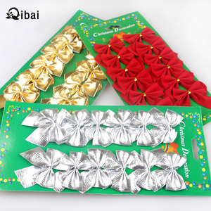 Lazo Decorativo para Árbol de Navidad Qibai, Lazo Rojo con Efecto Flocado, Paquete de 12 Lazos de Cinta - Product Image 1