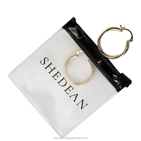 Sac d'emballage de pochette à bijoux transparente étanche personnalisée biodégradable, mini pochette transparente en PVC sac à fermeture éclair pour bijoux/collier