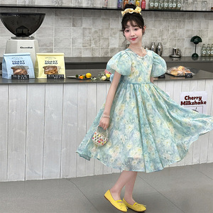 Robes florales pour filles 2026 – Nouvelle collection été pour adolescentes : Robe verte à manches courtes bouffantes et imprimé floral - Product Image 4
