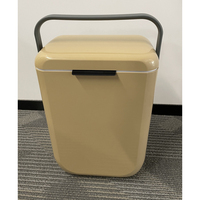 Grand refroidisseur en plastique de 10L pour le stockage des aliments isolés pour les pique-niques et le camping