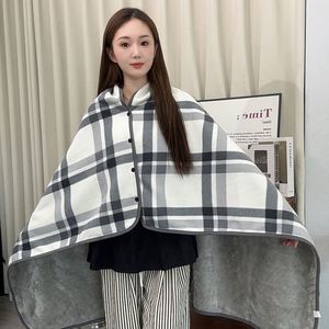 Custom Stock Japanese Style Shawl Office Nap Postpartum Student Warm <b>Blanket</b> Thickened Fleece Winter <b>Blanket</b> - Product Image 4