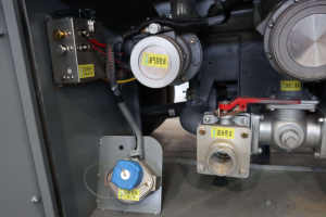 Camión Cisterna Pequeño Usado Dongfeng 4x2, Capacidad del Tanque de Combustible Diésel de 600 Galones, 2cbm, 3cbm - Product Image 3