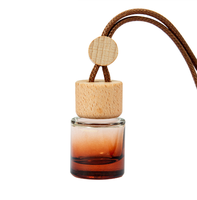Diffuseur de parfum pour voiture, flacon suspendu, diffuseur d'arômes, flacon diffuseur avec bouchon en bois