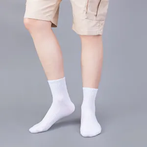 Новые модные мягкие дышащие носки для влюбленных, черные, белые, серые, в полоску