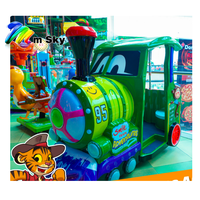 Machine de jeu interactive 3D vidéo 3 places pour familles, à monnayeur, en fibre de verre, certifiée CE, M SKY