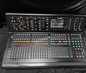 Consola <span class=keywords><strong>de</strong></span> <span class=keywords><strong>Mezclas</strong></span> <span class=keywords><strong>de</strong></span> Estudio Usada, Mezclador <span class=keywords><strong>de</strong></span> Audio con Interfaz <span class=keywords><strong>USB</strong></span> <span class=keywords><strong>de</strong></span> 32 Canales para Escenarios, Iglesias y Espectáculos - Product Image 2