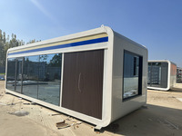20FT Apple Cabin Container House Escaliers Balcon Chalet de vacances pour plage en bord de mer pour chambre commerciale/salon