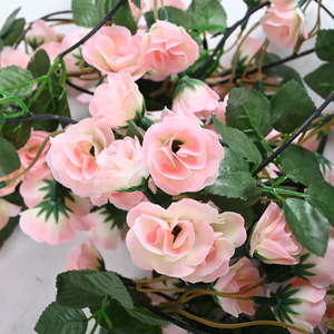 Guirlandes de roses artificielles YD-WK, guirlandes de roses suspendues pour décoration murale, décoration de mariage, décoration de la maison, fleurs en plastique pour usage intérieur - Product Image 2