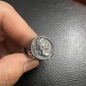 Regali di gioielli fantastici per uomini e donne anelli di compleanno Vintage romani Caesar anello da dito con pollice medio - Product Image 1