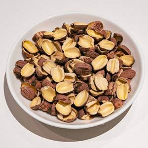 เมล็ดบัวแห้งคุณภาพสูง - เมล็ดบัวธรรมชาติสำหรับทำโจ๊กและของหวาน - Product Image 1