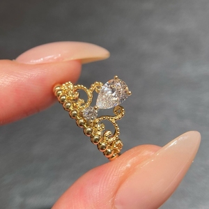 Anillo de Corona Clásico de Oro Amarillo Sólido de 18K con Diamantes Cultivados en Laboratorio Aazuo, Joyería Vintage para Mujer, Regalo de Amor de Alta Gama para Fiestas - Product Image 4