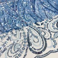 Tissu imprimé floral multicolore de luxe sur fond noir, tissu satiné pour robe de mariée, robe de soirée, matériel de couture tendance