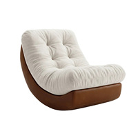 Fauteuil à bascule ergonomique Moon, structure en chêne massif, siège lounge de style vintage, coussin nuage en mousse haute résilience 45D