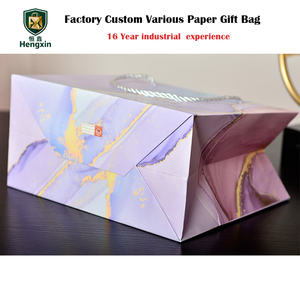 Sacs cadeaux en <span class=keywords><strong>carton</strong></span> blanc de luxe personnalisés avec logo d'usine, recyclables, pour les petites entreprises, utilisation artisanale de bougies, stockage - Product Image 5