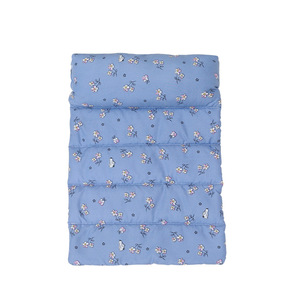 Tapis de couchage floral pour chien, rectangle, en fibre de polyester, coussin doux, lit pour animaux de compagnie toutes saisons, lavable à la main - Product Image 1