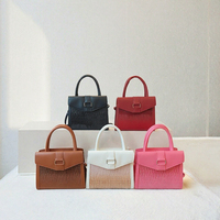 Sacs à bandoulière de luxe tendance pour femmes 2026 en cuir PU, sacs à bandoulière mode à sangle unique avec fermeture éclair en polyester – Vente en gros