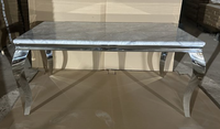 Table à manger moderne et extensible en céramique, table de salle à manger de luxe en pierre frittée avec pieds en métal pour la maison