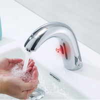 Robinet de lavabo de salle de bain moderne en céramique à un seul trou, automatique et sans contact