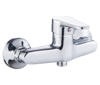 Robinet de douche en zinc mural à poignée unique pour salles de bain Prix d'usine bon marché Robinets de robinets d'évier d'eau à poignée unique chromés