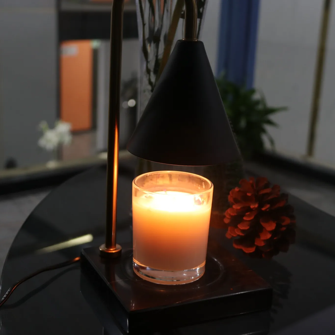 Luxury Indoor Table Lamp Wax Melt Burner Marble Base Scented Candle Warmer Lamp For Bedroom