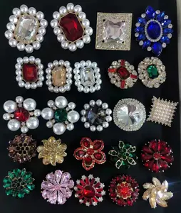 Groothandel Populaire Parel Broche, Gekleurde Bloem Vintage Broche Pins, Groothandel Rhinestone Crystal Versiering In Bulk