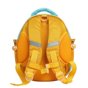 <span class=keywords><strong>Mochila</strong></span> Infantil LED de Moda con Diseño de Mariquita Personalizada, Cierre de Cremallera, Material EVA, Regalo de Regreso a Clases para Niños - Product Image 3