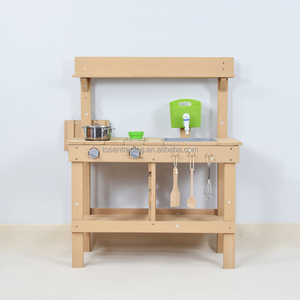 Ensemble de cuisine en bois d'extérieur avec outils de jardinage, jouet de jeu d'imitation amusant pour les garçons et les filles, les tout-petits - Product Image 1