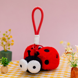 Juguete <span class=keywords><strong>de</strong></span> Peluche <span class=keywords><strong>de</strong></span> Mariquita Adorable al por Mayor, Insecto <span class=keywords><strong>de</strong></span> Peluche Suave con Alas Rojas <span class=keywords><strong>de</strong></span> Puntos, Personalizable OEM/ODM, Insecto Realista para Cumpleaños <span class=keywords><strong>de</strong></span> Niños - Product Image 1