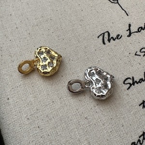 จี้รูปหัวใจเงินแท้ S925 สไตล์วินเทจยุโรป-อเมริกัน ฝังเพชรซิร์โคเนียม ดีไซน์ฝรั่งเศส ย้อนยุค สง่างาม หรูหรา - Product Image 1