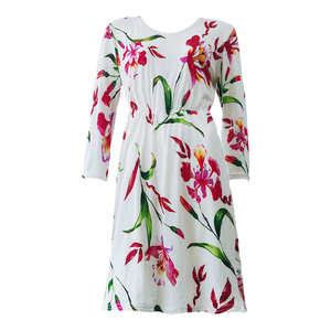 Vente en gros pas cher en promotion longue robe <span class=keywords><strong>maxi</strong></span> pour femme à imprimé floral lys blanc - Product Image 4