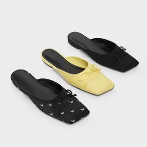 Kuğu desen kare kafa ilmek kadın Flats resmi ofis bayanlar düz ayakkabı üzerinde rahat kayma basit loafer'lar yaz sandalet