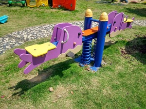 Popular Balancín de Acero Galvanizado Yonglang para Cuatro Niños, Equipo de Diversión para Exteriores con Capacidad de 100 kg para Recreación al Aire Libre - Product Image 4