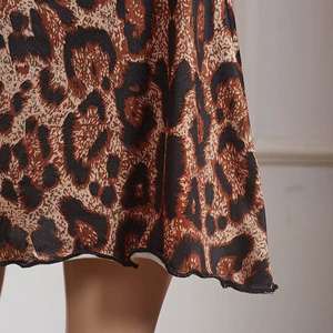 Nouvelle collection 2026 : Pyjama sexy pour femme, imprimé léopard, <span class=keywords><strong>dos</strong></span> <span class=keywords><strong>nu</strong></span>, <span class=keywords><strong>longue</strong></span> jupe en dentelle, lingerie sexy, chemise de nuit, vêtements de nuit pour femmes - Product Image 4