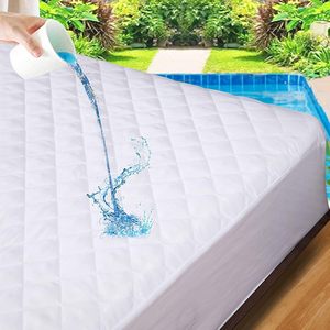 Customized Bedding Breathable Quilted Mattress Pad Cover Waterproof Mattress Protector