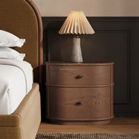 Lit King Size FERLY de Luxe en Bois, Fait Main, Mobilier de Chambre Moderne, Couleur Personnalisable pour Maison, Hôtel, Villa, Resort