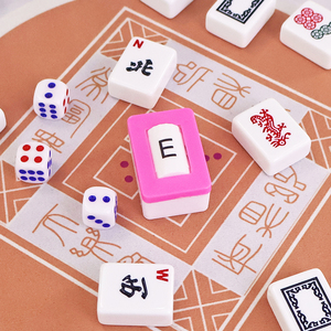 Fichas de Mahjong Americanas de Material ABS, Ecológicas y Duraderas, Marca TriStone, Colores del Sudeste/Noroeste, Inglés, Grandes, Dirección del Viento - Product Image 4