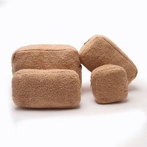 Custom DIY Embroidery Eco-Friendly Winter <b>Teddy</b> Cosmetic Bag Warm Soft Durable Lightweight Ladies Fashion Travel Zipper - Product Image 3