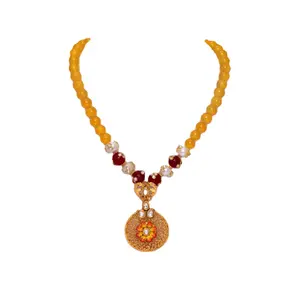 Jaali Lavoro Placcato Oro Del Fiore Del Pendente di Disegno Con Il Colore Giallo Onyx Bead Mala Con Orecchini