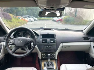 <span class=keywords><strong>Mercedes</strong></span> <span class=keywords><strong>Benz</strong></span> <span class=keywords><strong>Clase</strong></span> <span class=keywords><strong>C</strong></span> Modelo 2010 Vehículo de Fabricación China en Buen Estado General, Volante a la Izquierda, Autos Usados de <span class=keywords><strong>Segunda</strong></span> <span class=keywords><strong>Mano</strong></span> - Product Image 6