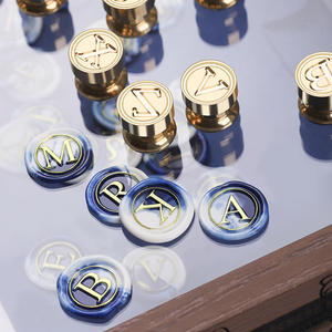 Sello de cera decorativo con mango de bambú y cabeza de cobre de 1.5 cm para letras en miniatura - Product Image 4