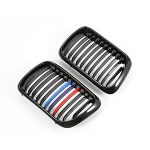 Parrilla delantera BMW E36, versión M, negro brillante, plástico ABS, para actualización de la serie 3 de 1997-1999. - Product Image 2