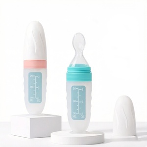 Cuillère d'alimentation en silicone écologique pour bébé, <span class=keywords><strong>biberon</strong></span> à presser pour céréales, cuillère à succion en silicone pour enfants - Product Image 1