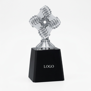 Trofeo metálico profesional diseñado para premios de excelencia y ceremonias de reconocimiento corporativo, trofeos metálicos corporativos. - Product Image 1