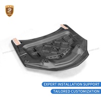 Couvre-moteur en fibre de carbone sèche style WD pour Lamborghini Urus SE 2025-2026