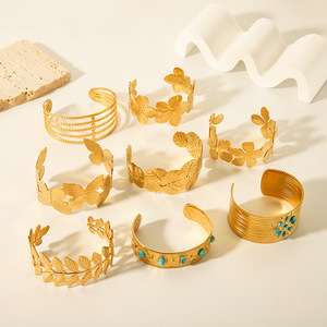 Brazalete Abierto de Lujo Chapado en Oro de 18K, Resistente al Agua, de Acero Inoxidable con Piedras Preciosas Naturales Auténticas, Brazalete Abierto Moderno - Product Image 3